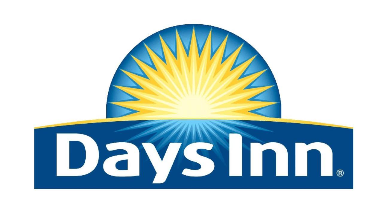 Days Inn By Wyndham Brooklyn Eastern Parkway نيو يورك المظهر الخارجي الصورة